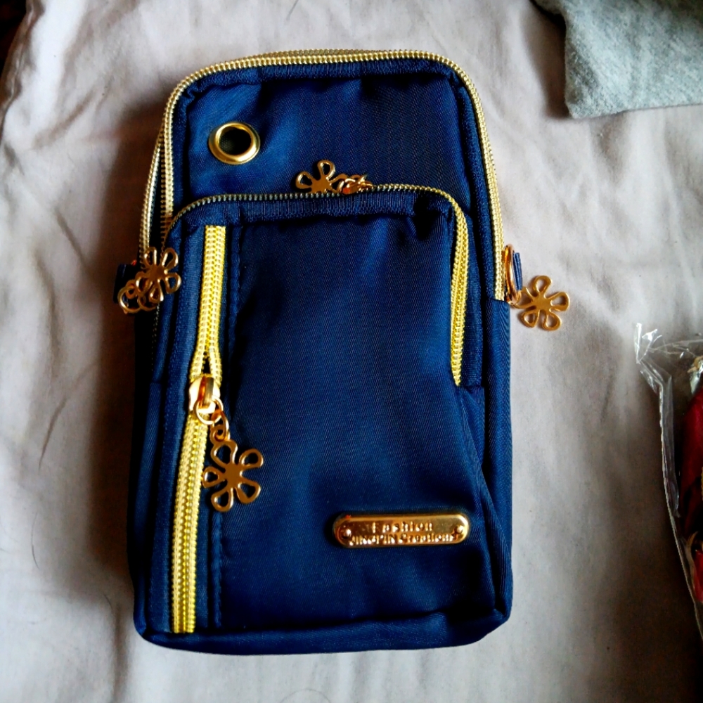 Trendy arm/shoulder bag